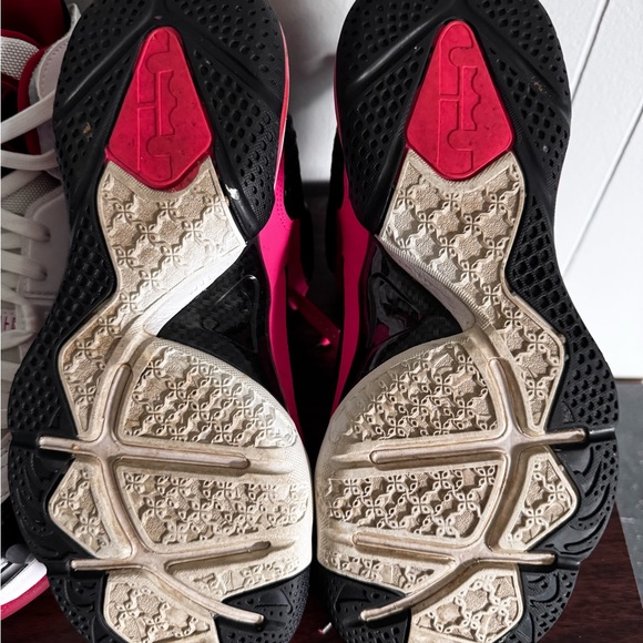 Nike Black and Pink LeBron 9 Sneakers
6.5Y - Picture 5 of 5